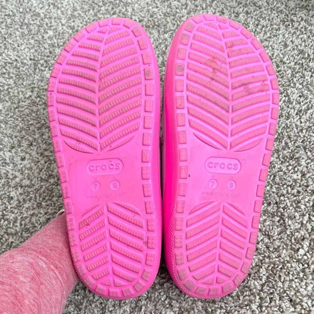Size 9 / Women's Barbie x Crocs Sandals - Picture 6 of 7